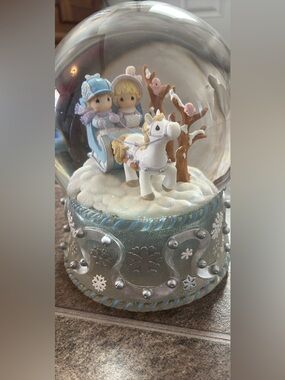 Precious moments snow glob